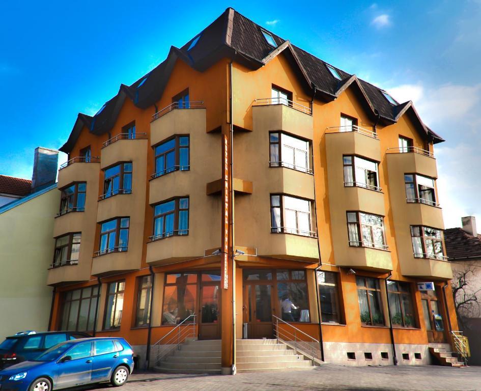 Hotel Cristal Cluj-Napoca Extérieur photo