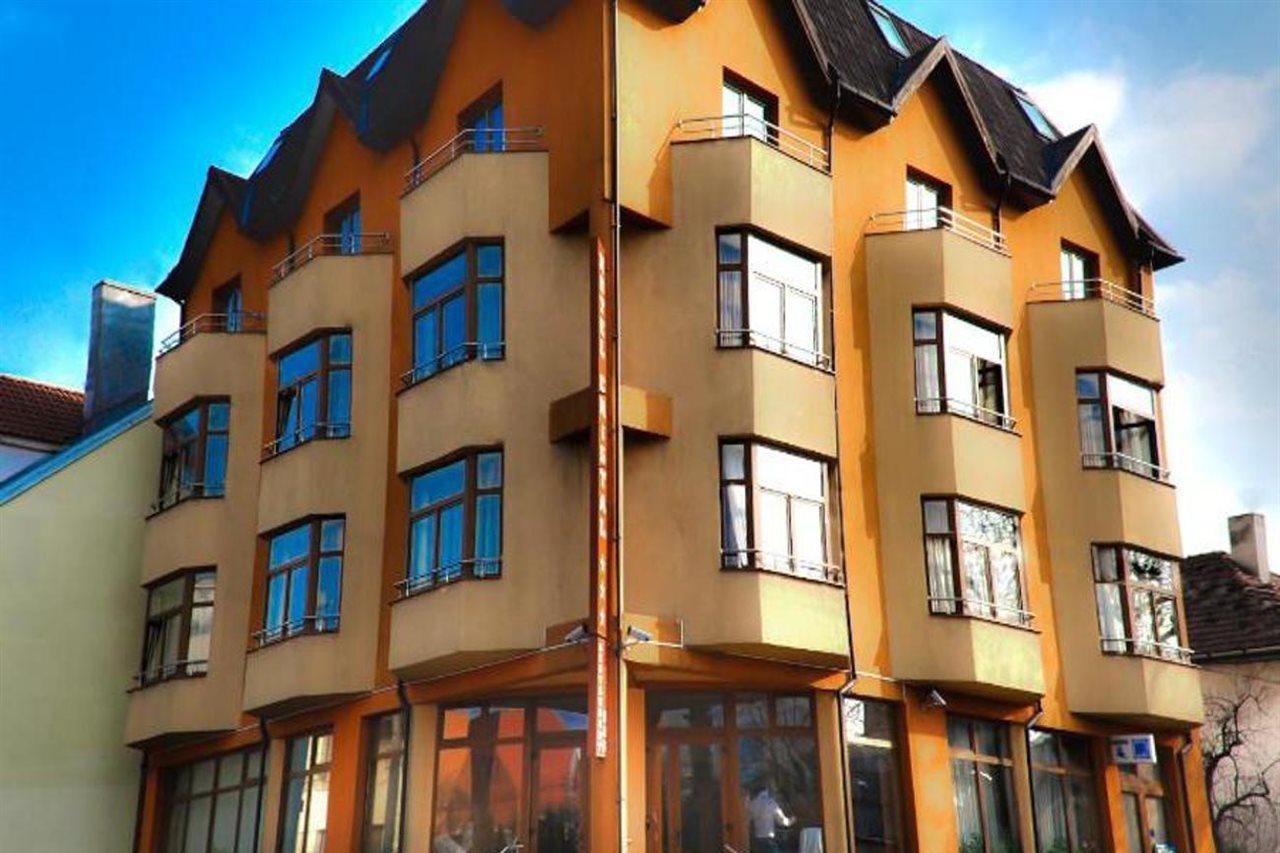 Hotel Cristal Cluj-Napoca Extérieur photo