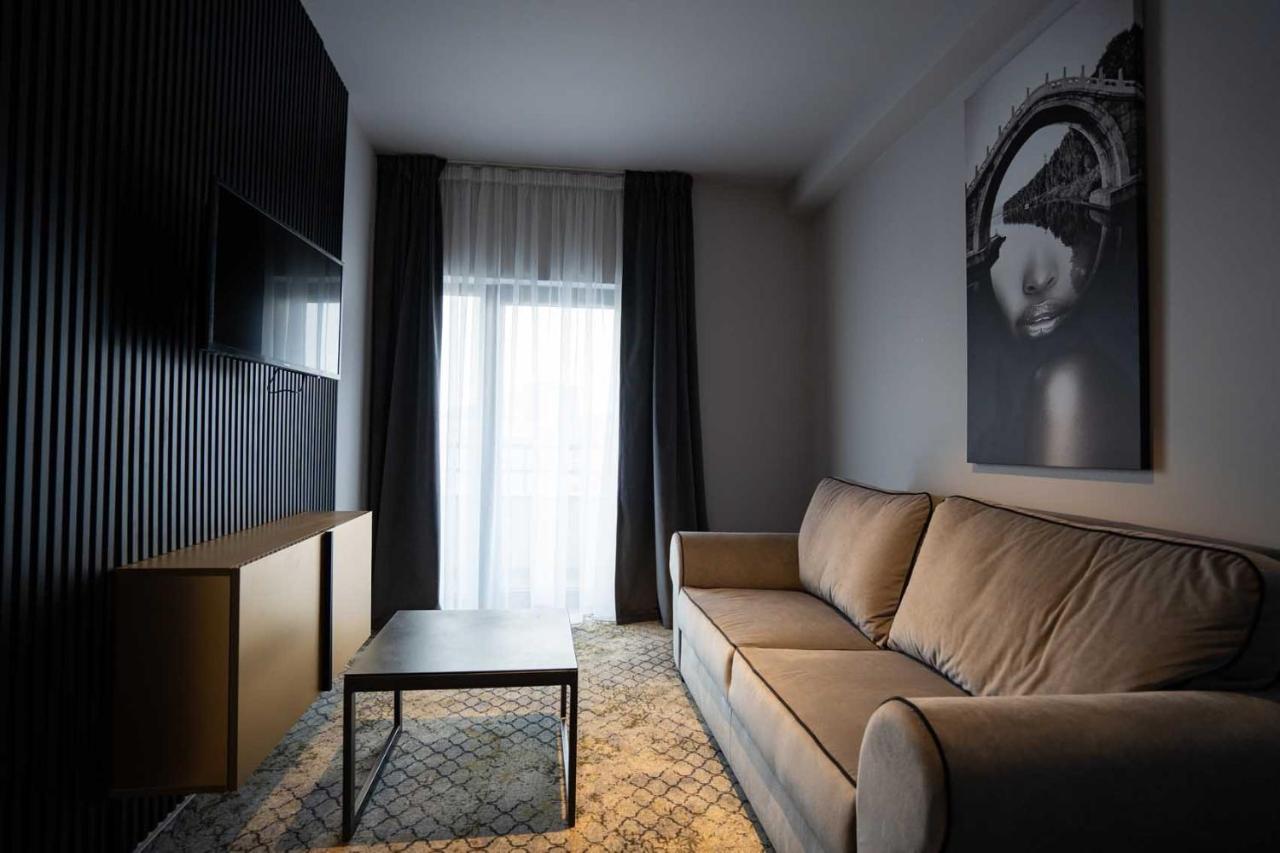 Hotel Cristal Cluj-Napoca Extérieur photo